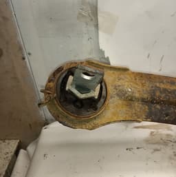 VOLVO Wheel bearing housing rear right VOLVO XC70 II (2007-2016) — thumbnail 2