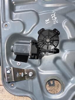 NISSAN Window Regulator Compl. front right NISSAN QASHQAI I (J10) (2007-2013) — thumbnail 3
