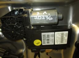 AUDI Window Regulator Compl. rear left AUDI A8 (4E) (2002-2010) — thumbnail 3