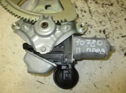 TOYOTA 8571060300 85710-60300 Window Regulator Compl. front right TOYOTA LAND CRUISER 150 (2009-2021) — thumbnail 2