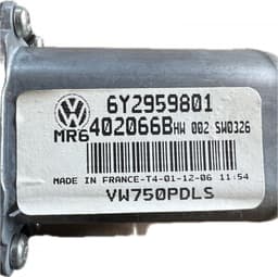 VW Window Regulator Motor Front Right VW TRANSPORTER T5 / MULTIVAN (7H, 7E, 7J) (2003-2015) — thumbnail 3