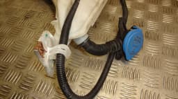 BMW 7241679 Window washer reservoir BMW 4 (F32, F33, F36, F82, F83) (2013-2020) — thumbnail 2