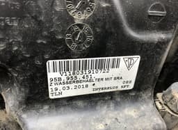 PORSCHE 95B955451 Window washer reservoir PORSCHE MACAN I (95B) (2014-2024) — thumbnail 3