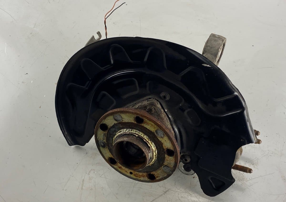 AUDI Wheel bearing housing front left AUDI A3 (8V_) (2012-2020)