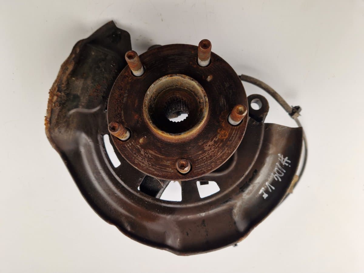 TOYOTA 8954302061 4321205090 Wheel bearing housing front left TOYOTA AVENSIS (T270) (2009-2018)