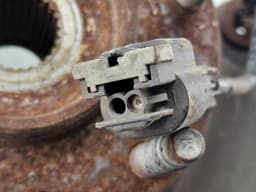 CHEVROLET 15078046 Wheel bearing housing front left CHEVROLET TRAILBLAZER I (KC) (2001-2008) — thumbnail 2
