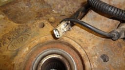KIA Wheel bearing housing front left KIA SORENTO I (JC) (2002-2009) — thumbnail 5