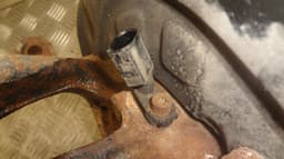 SKODA Wheel bearing housing front left SKODA OCTAVIA III (5E) (2012-2019) — thumbnail 5