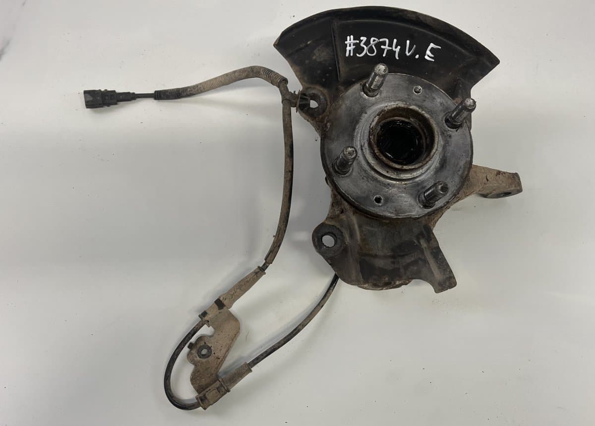 HYUNDAI 51715C8000 Wheel bearing housing front left HYUNDAI i20 II (GB) (2014-2020)
