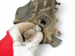 NISSAN 400154CE0A Wheel bearing housing front left NISSAN X-TRAIL III (T32) (2013-2022) — thumbnail 3