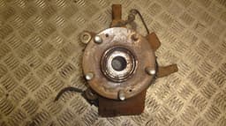 KIA Wheel bearing housing front left KIA CEE'D II (JD) (2012-2018) — thumbnail 1