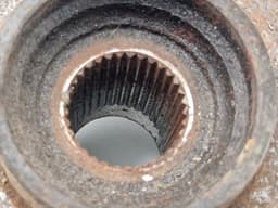 CADILLAC 15178162RH Wheel bearing housing front right CADILLAC ESCALADE (1998-2006) — thumbnail 2