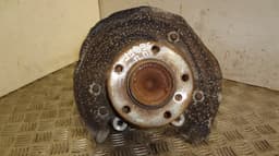 BMW 6799098 Wheel bearing housing front right BMW 4 (F32, F33, F36, F82, F83) (2013-2020) — thumbnail 1