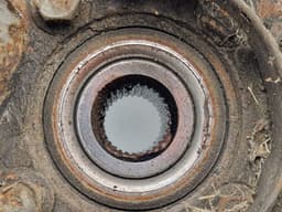 MITSUBISHI 3870A020 Wheel bearing housing front right MITSUBISHI PAJERO IV (V80, V90) (2006-2021) — thumbnail 4