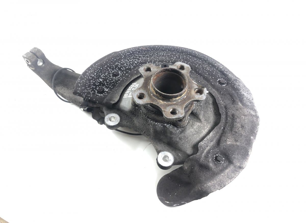 BMW 6884382 Wheel bearing housing front right BMW 5 (G30, G31) (2016-2024)