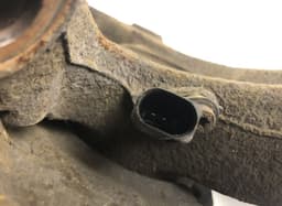 VW 2H0407258J Wheel bearing housing front right VW AMAROK (2H_, S1B) (2010-2022) — thumbnail 3