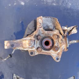 VOLVO Wheel bearing housing front right VOLVO XC90 I (2002-2014) — thumbnail 1