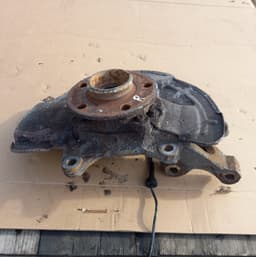 VOLVO Wheel bearing housing front right VOLVO XC90 I (2002-2014) — thumbnail 4