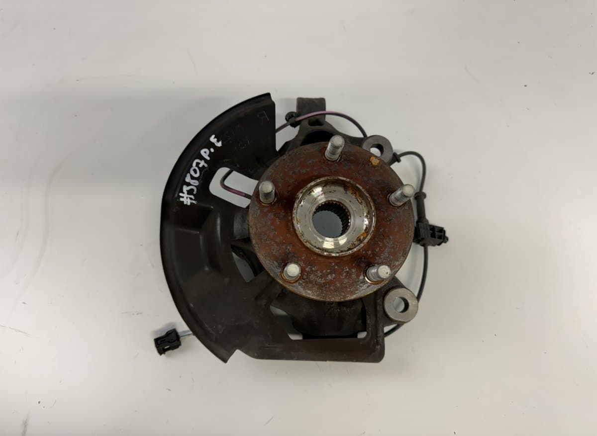 MAZDA B45A-33-021 B45A33021 Wheel bearing housing front right MAZDA 3 III (BM) (2013-2018)