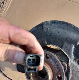 VOLVO Wheel bearing housing front right VOLVO XC90 I (2002-2014) — thumbnail 5
