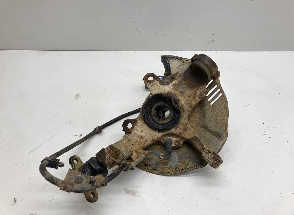 ISUZU 8979436281 Wheel bearing housing front right ISUZU D-MAX I (RA, RC) (2002-2012)