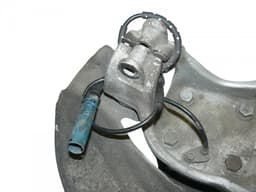 BMW Wheel bearing housing front right BMW 7 (E65, E66) (2001-2009) — thumbnail 4