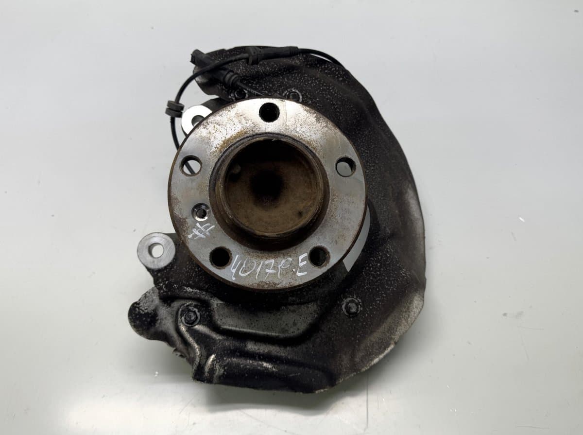 BMW 679228604 Wheel bearing housing front right BMW 1 (F20, F21) (2011-2019)