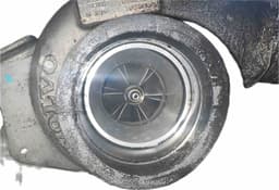 VOLVO 30757080 36001171 Turbocharger VOLVO V70 II / XC70 I (P80) (2000-2007) — thumbnail 5