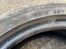 MERCEDES-BENZ Tyre 4 pcs MERCEDES-BENZ SL-CLASS (R230) (2001-2012) — thumbnail 3