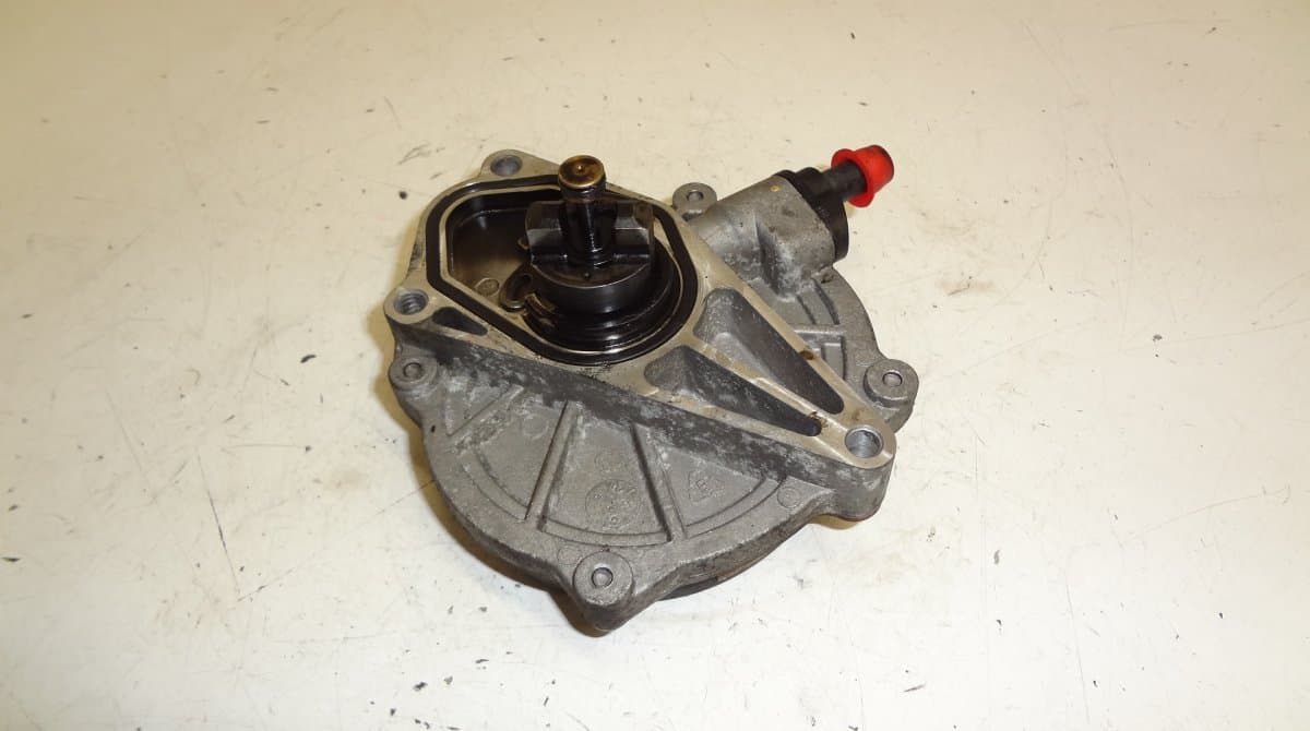 HYUNDAI 288102A500 Vacuum Pump, engine HYUNDAI i40 (VF) (2011-2019)