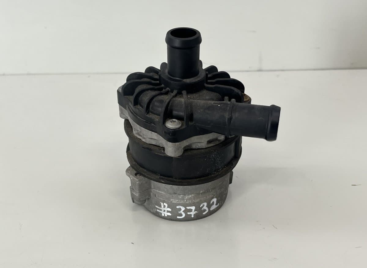 AUDI 701360320 Water Pump AUDI A6 / A6 ALLROAD (C7, 4G) (2010-2018)