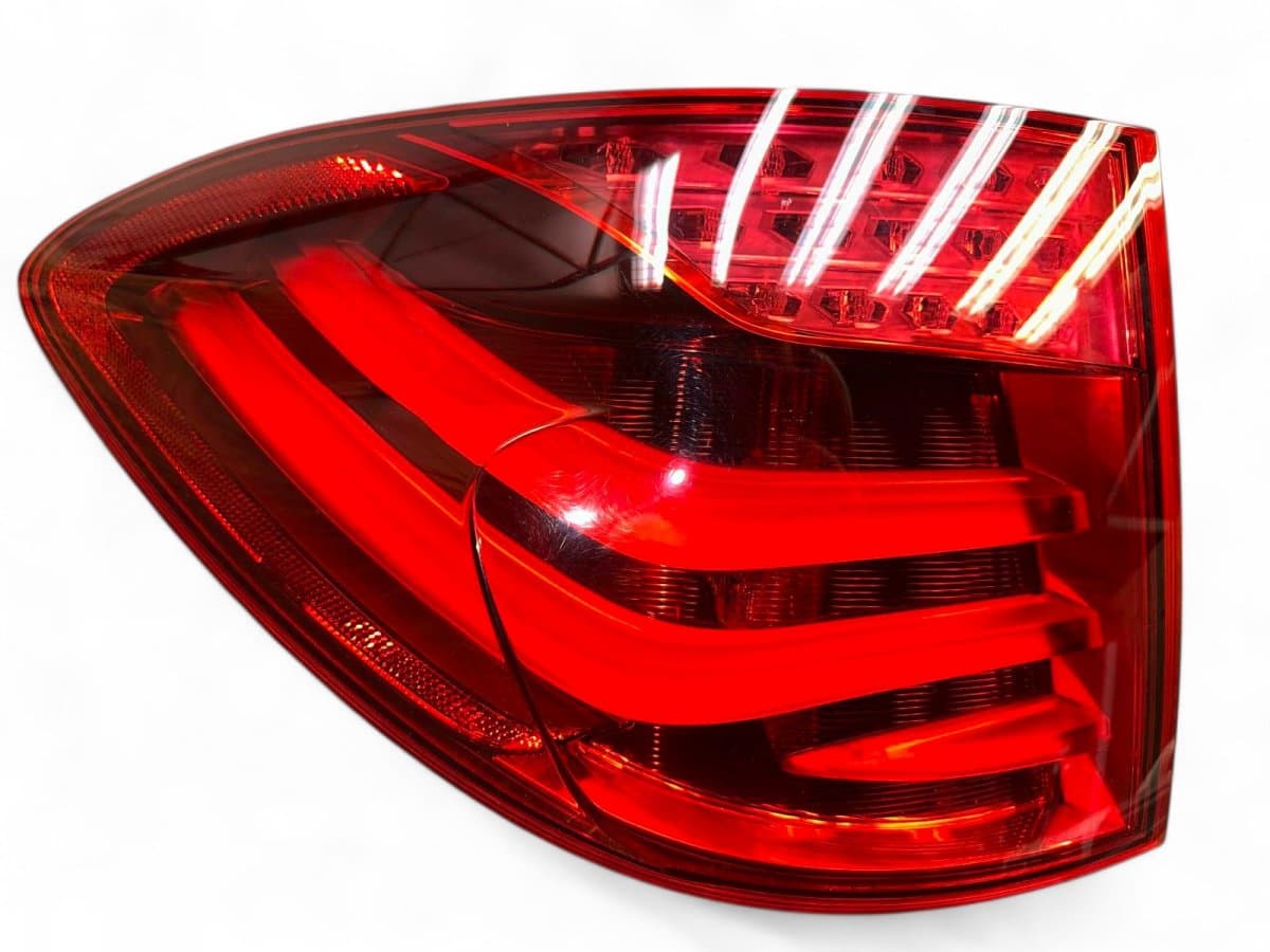 BMW 63217199643 7199643 Tail light left BMW 5 GRAN TURISMO (F07) (2009-2017)
