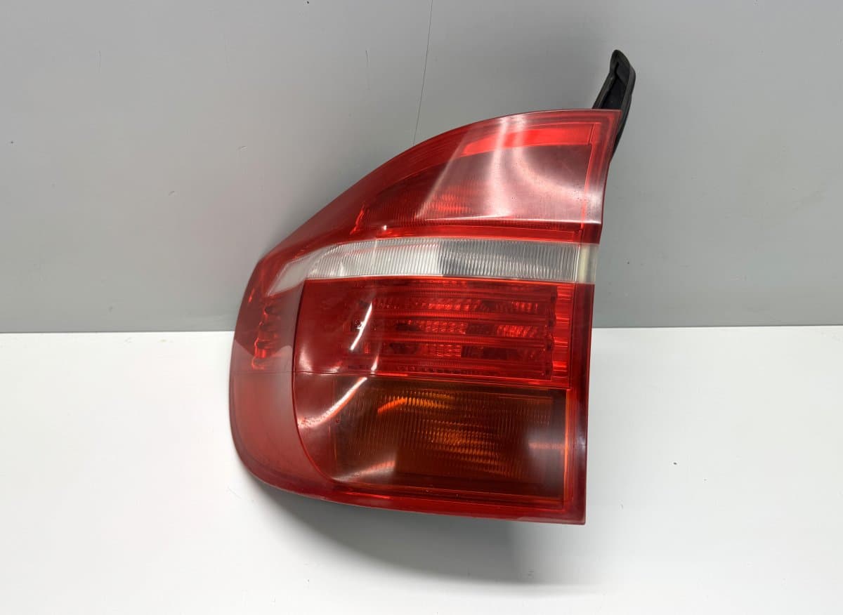 BMW 7200817 Tail light left BMW X5 (E70) (2007-2013)