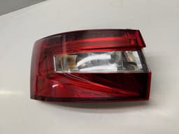 SKODA 3V9945207 Tail light left SKODA SUPERB III (3V3, 3V5) (2015-2024) — thumbnail 1