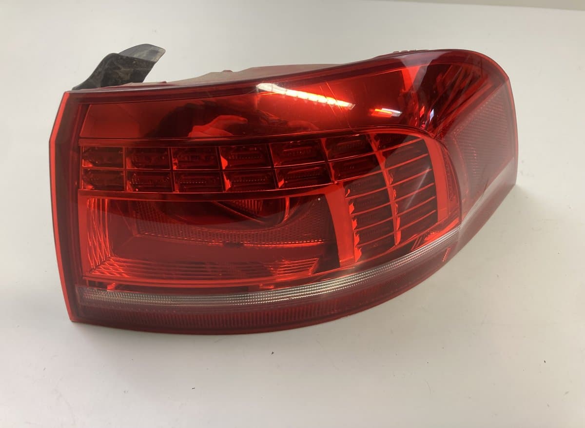 VW 2SK010746-02 3AF945208B 3AF945310 Tail light, right VW PASSAT B7 / ALLTRACK (2010-2015)