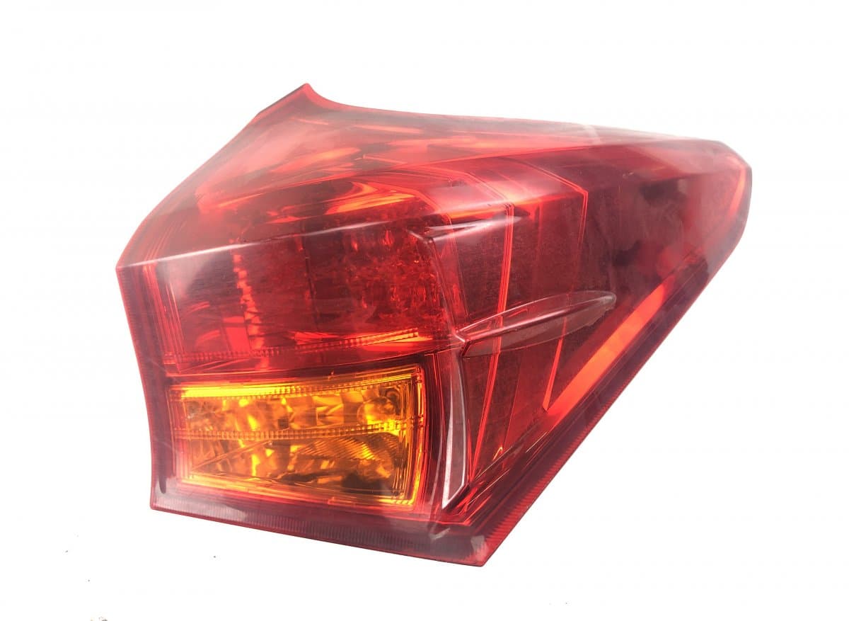TOYOTA 8155102710 Tail light, right TOYOTA AURIS (E18) 2012-2018