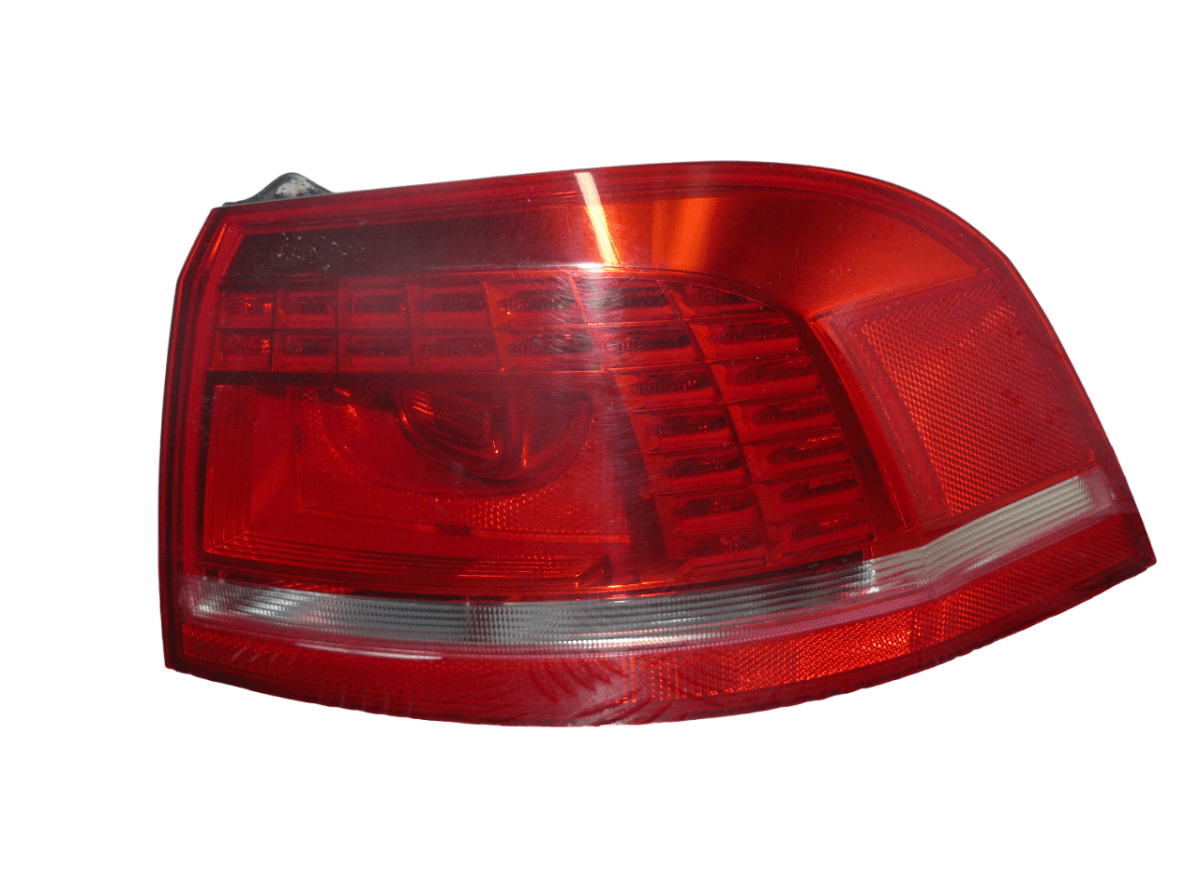 VW Tail light, right VW PASSAT B7 / ALLTRACK (2010-2015)