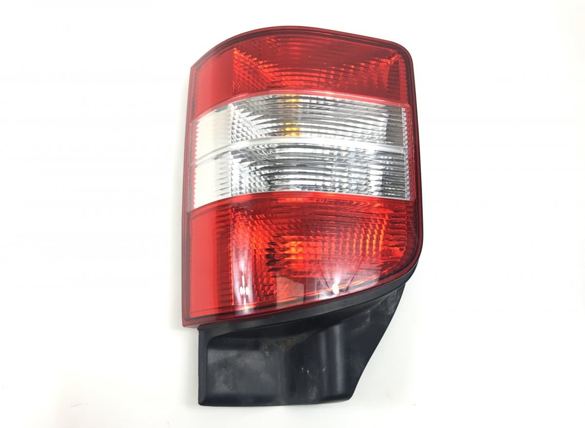 VW 7H0945095L 7H0945096L Tail lights set/kit VW TRANSPORTER T5 / MULTIVAN (7H, 7E, 7J) (2003-2015)