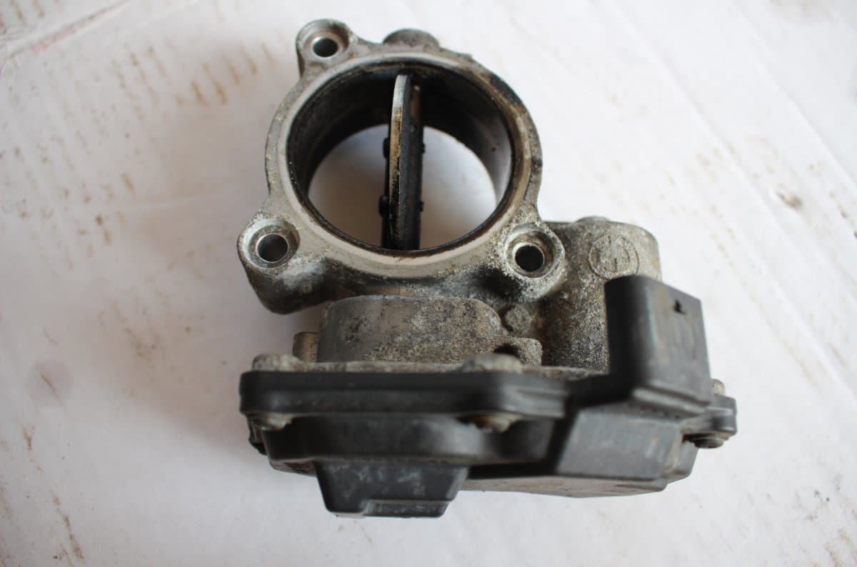 BMW Throttle body BMW 3 (E90, E91, E92, E93) (2005-2011)