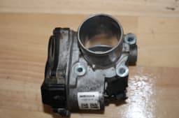 NISSAN Throttle body NISSAN QASHQAI I (J10) (2007-2013) — thumbnail 1