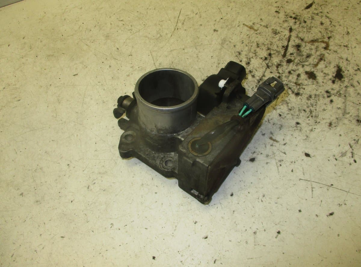 TOYOTA Throttle body TOYOTA COROLLA IX (E120) (2001-2007)