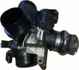 VOLVO Throttle body VOLVO S40 / V50 / C30 / C70 (MS, MW) (2004-2012) — thumbnail 1