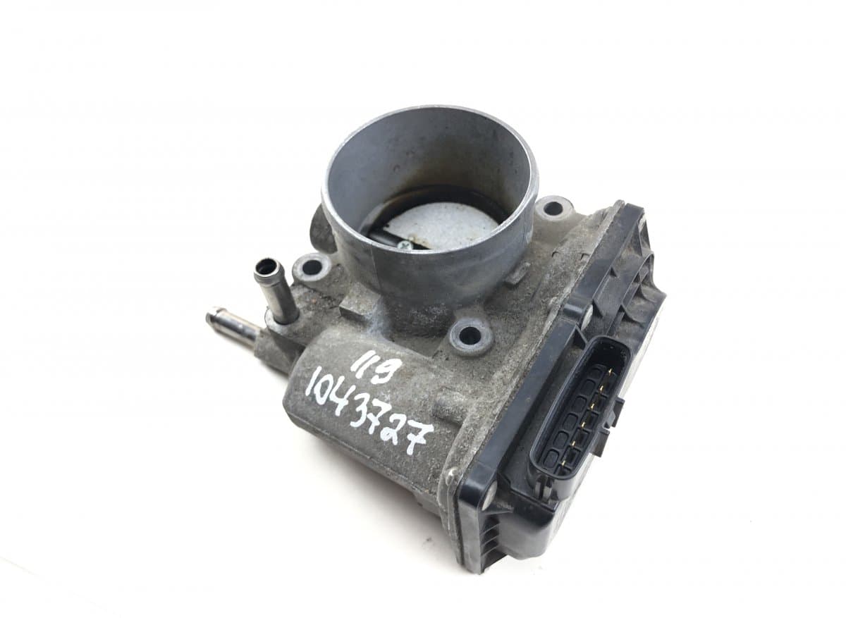 TOYOTA 2203037060 Throttle body TOYOTA AURIS (E18) 2012-2018