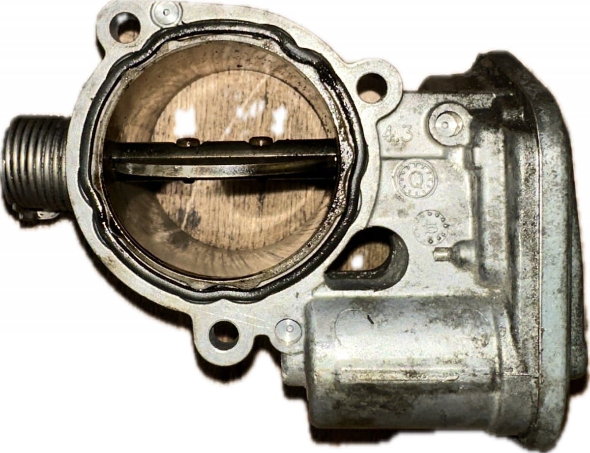 BMW 11717804384 Throttle body BMW X5 (E70) (2007-2013)