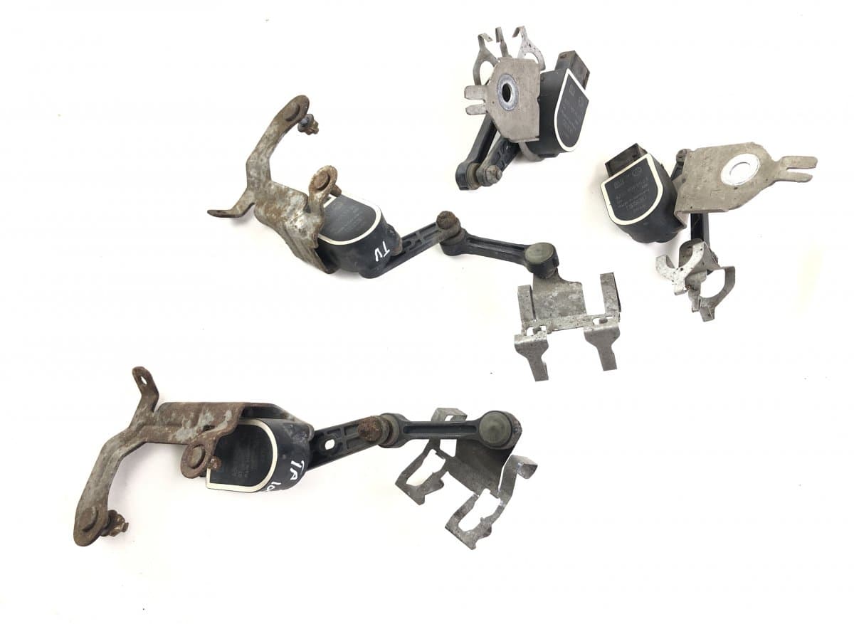 A2059056901 Suspension height level sensor kit / set MERCEDES-BENZ C-CLASS (W205) (2013-2021)