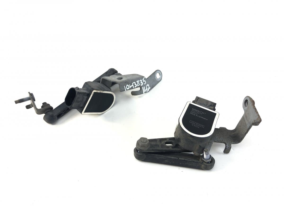 VOLVO 8888899693 8888899689 Suspension height level sensor kit / set VOLVO XC40 / EX40 / EC40 (536, 539) (2017-)