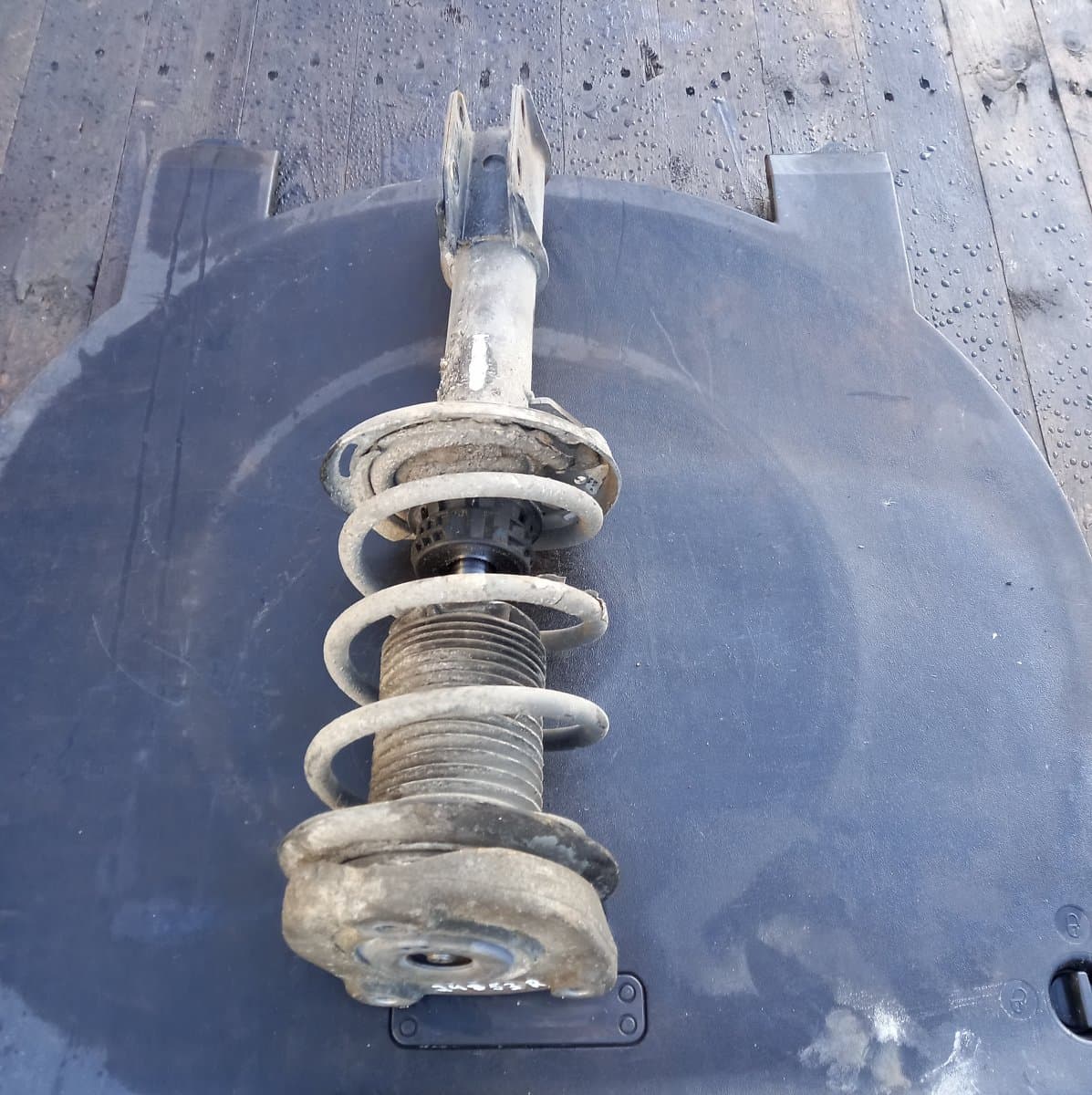 MERCEDES-BENZ A2043231900 Suspension Leg Front Right MERCEDES-BENZ GLK-CLASS (X204) (2008-2015)