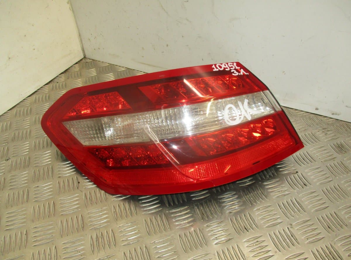 MERCEDES-BENZ Tail light left MERCEDES-BENZ E-CLASS (W212) (2009-2016)