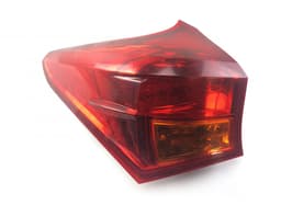 TOYOTA 8156102710 Tail light left TOYOTA AURIS (E18) 2012-2018 — thumbnail 1