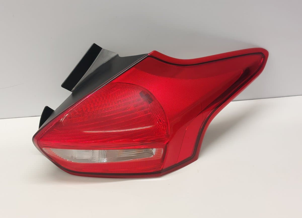 FORD F1EB-13404-BE F1EB13404BE F1EB-13404-B F1EB13404B Tail light left FORD FOCUS III (2010-2018)